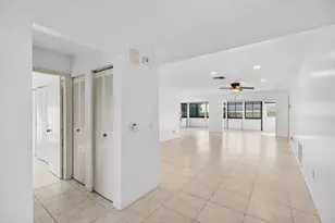 6100 Olivewood Cir, Greenacres, FL 33463 - Photo 6