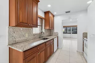 6100 Olivewood Cir, Greenacres, FL 33463 - Photo 22