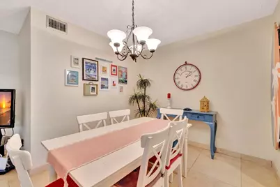 806 SE 7th Street #104, Deerfield Beach, FL 33441 - Photo 4