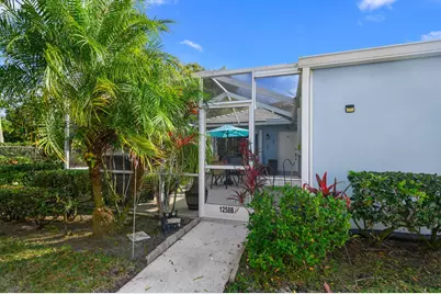 1258 NW Sun Terrace Circle #20b, Port Saint Lucie, FL 34986 - Photo 2