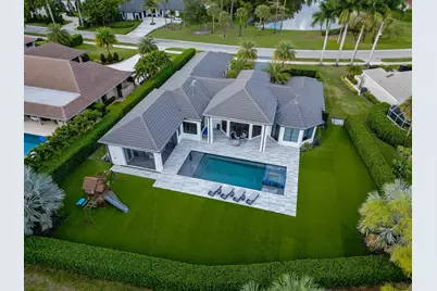 1768 Breakers West Boulevard W, West Palm Beach, FL 33411 - Photo 2