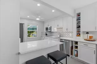 154 Lake Rebecca Dr, West Palm Beach, FL 33411 - Photo 6