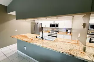 169 Waterside Dr, Hypoluxo, FL 33462 - Photo 10