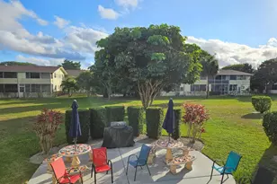 417 Windsor R, West Palm Beach, FL 33417 - Photo 28