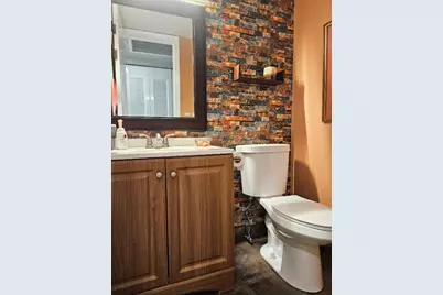 417 Windsor R, West Palm Beach, FL 33417 - Photo 16