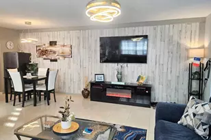 417 Windsor R, West Palm Beach, FL 33417 - Photo 4