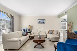 9288 Lake Serena Dr, Boca Raton, FL 33496 - Photo 4