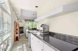 9288 Lake Serena Dr, Boca Raton, FL 33496 - Photo 8