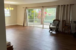 340 Orange Tree Dr, Atlantis, FL 33462 - Photo 8