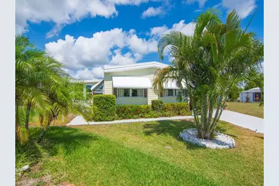 196 NE Emerald Drive, Jensen Beach, FL 34957 - Photo 2