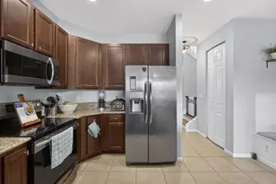 57 Atwell Dr, West Palm Beach, FL 33411 - Photo 10