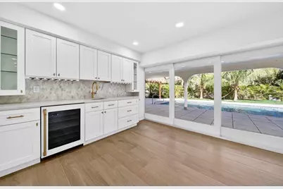 37 E High Point Road, Sewalls Point, FL 34996 - Photo 20