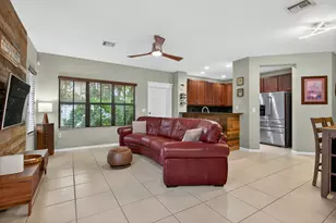 4751 Grand Cypress Cir N, Coconut Creek, FL 33073 - Photo 4