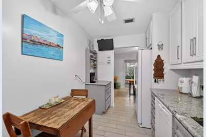 10137 S 42nd Avenue S, Boynton Beach, FL 33436 - Photo 18