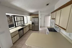 2482 SE Caligula Ave, Port Saint Lucie, FL 34952 - Photo 8