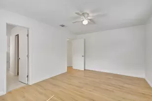 9312 Pinion Dr, Lake Worth, FL 33467 - Photo 16