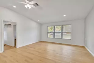 9312 Pinion Dr, Lake Worth, FL 33467 - Photo 34