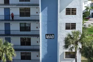 4640 Lucerne Lakes Blvd W, Lake Worth, FL 33467 - Photo 6