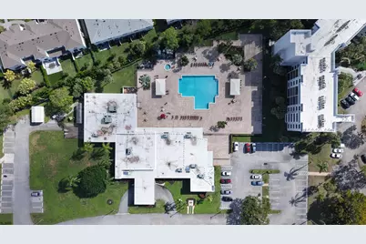 4640 Lucerne Lakes Boulevard W #508, Lake Worth, FL 33467 - Photo 8
