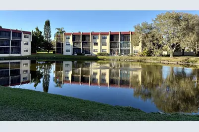 2050 Oleander Boulevard #2-205, Fort Pierce, FL 34950 - Photo 12