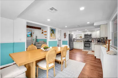 528 N Palmway, Lake Worth Beach, FL 33460 - Photo 4