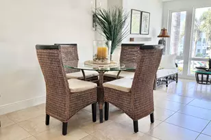 32 Colonial Club Dr, Boynton Beach, FL 33435 - Photo 12