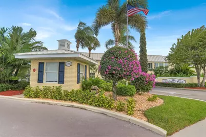 32 Colonial Club Drive #203, Boynton Beach, FL 33435 - Photo 4