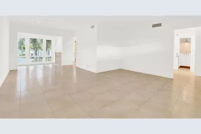 32 Colonial Club Drive #203, Boynton Beach, FL 33435 - Photo 2