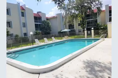 642 NW 13th Street #24, Boca Raton, FL 33486 - Photo 2