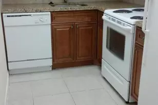 642 NW 13th St, Boca Raton, FL 33486 - Photo 4