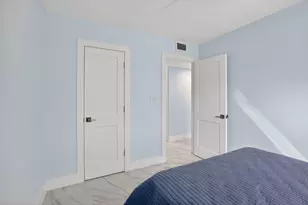 650 Tennis Club Dr, Fort Lauderdale, FL 33311 - Photo 32