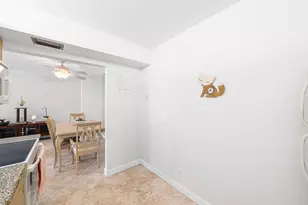 959 SE 2nd Ave, Deerfield Beach, FL 33441 - Photo 8