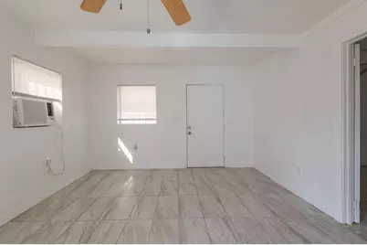 2516 Ave L #B, Fort Pierce, FL 34947 - Photo 14