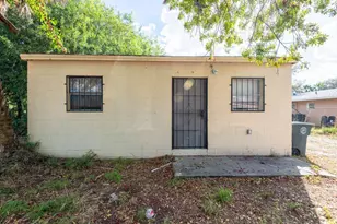 2516 Ave L, Fort Pierce, FL 34947 - Photo 18