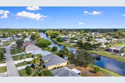 2019 SE Mantua Street, Port Saint Lucie, FL 34952 - Photo 8