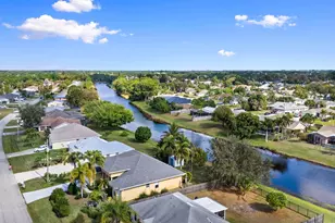 2019 SE Mantua St, Port Saint Lucie, FL 34952 - Photo 8