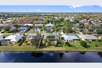 2019 SE Mantua Street, Port Saint Lucie, FL 34952 - Photo 16