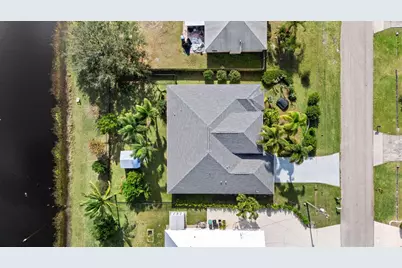 2019 SE Mantua Street, Port Saint Lucie, FL 34952 - Photo 30