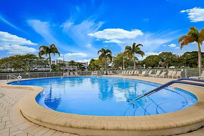 134 Lyndhurst F #134, Deerfield Beach, FL 33442 - Photo 30