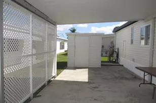 53021 Del Rio Bay, Boynton Beach, FL 33436 - Photo 6