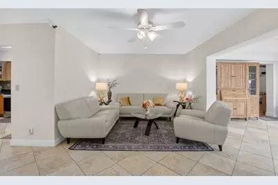 400 E Conference Drive, Boca Raton, FL 33486 - Photo 12