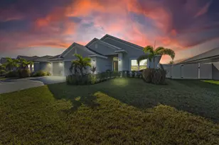 5613 Lugo St, Fort Pierce, FL 34951 - Photo 4