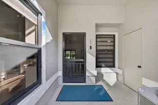 703 St Giles Ct, Palm Beach Gardens, FL 33418 - Photo 4