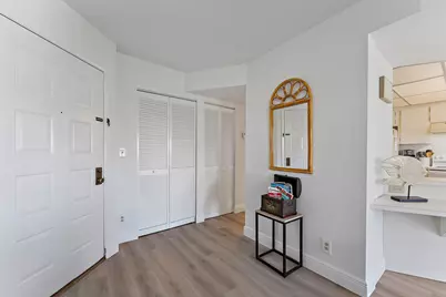 1605 S US Highway 1 #B201, Jupiter, FL 33477 - Photo 2