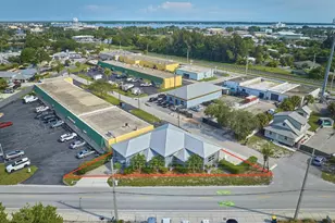 319 SE Florida St, Stuart, FL - Photo 1