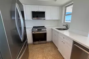 2000 NE 135th St, North Miami, FL 33181 - Photo 8