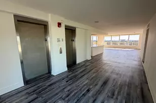 2000 NE 135th St, North Miami, FL 33181 - Photo 2