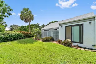 271 NW 15th St, Boca Raton, FL 33432 - Photo 34