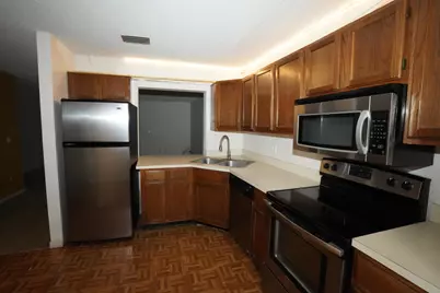2641 Gately Drive W #705, West Palm Beach, FL 33415 - Photo 2