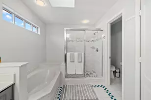33 Monterey Pointe Dr, Palm Beach Gardens, FL 33418 - Photo 22
